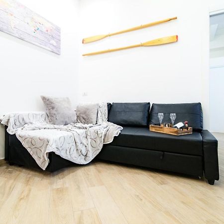 Urban Flat Via Diaz 105 Apartman Como Kültér fotó